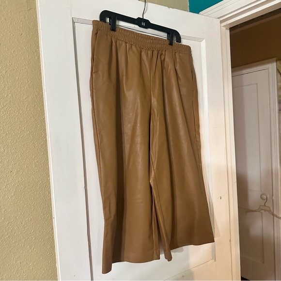 Eloquii wide leg crop leather pants size 14 - Picture 3 of 15
